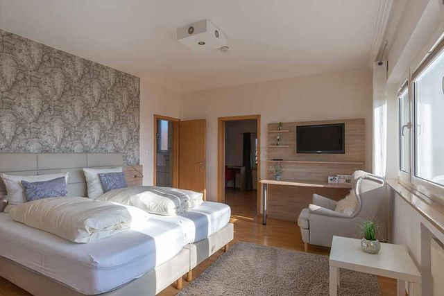 Doppelzimmer plus Familienzimmer Schlafzimmer